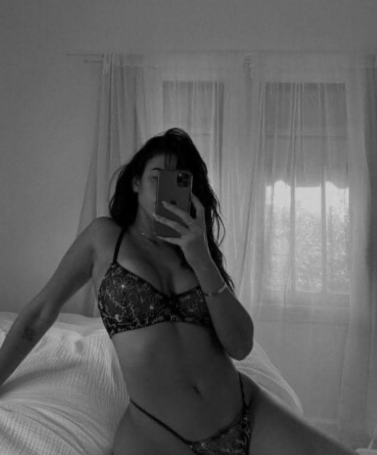 konyaescortcemre-1 Kendi Yerinde Görüşen Konya Escort Cemre
