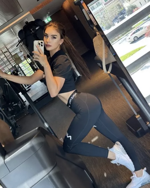 konyaescortatiyana Konyalı Escort Tatiyana Zarafet ve Tutkunun Birleşimi